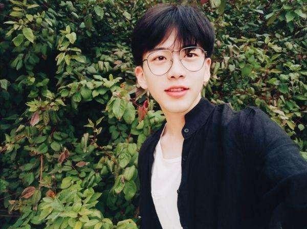 潇洒娱乐吃瓜者微博